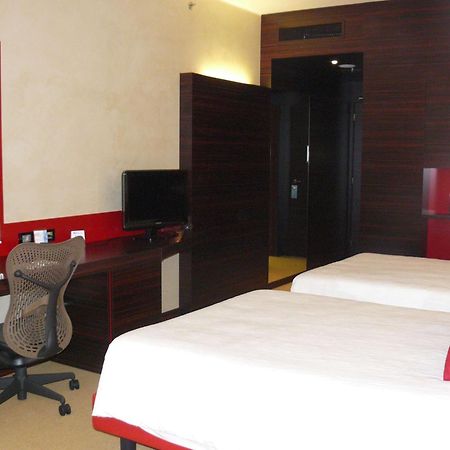 Hilton Garden Inn Lecce Esterno foto