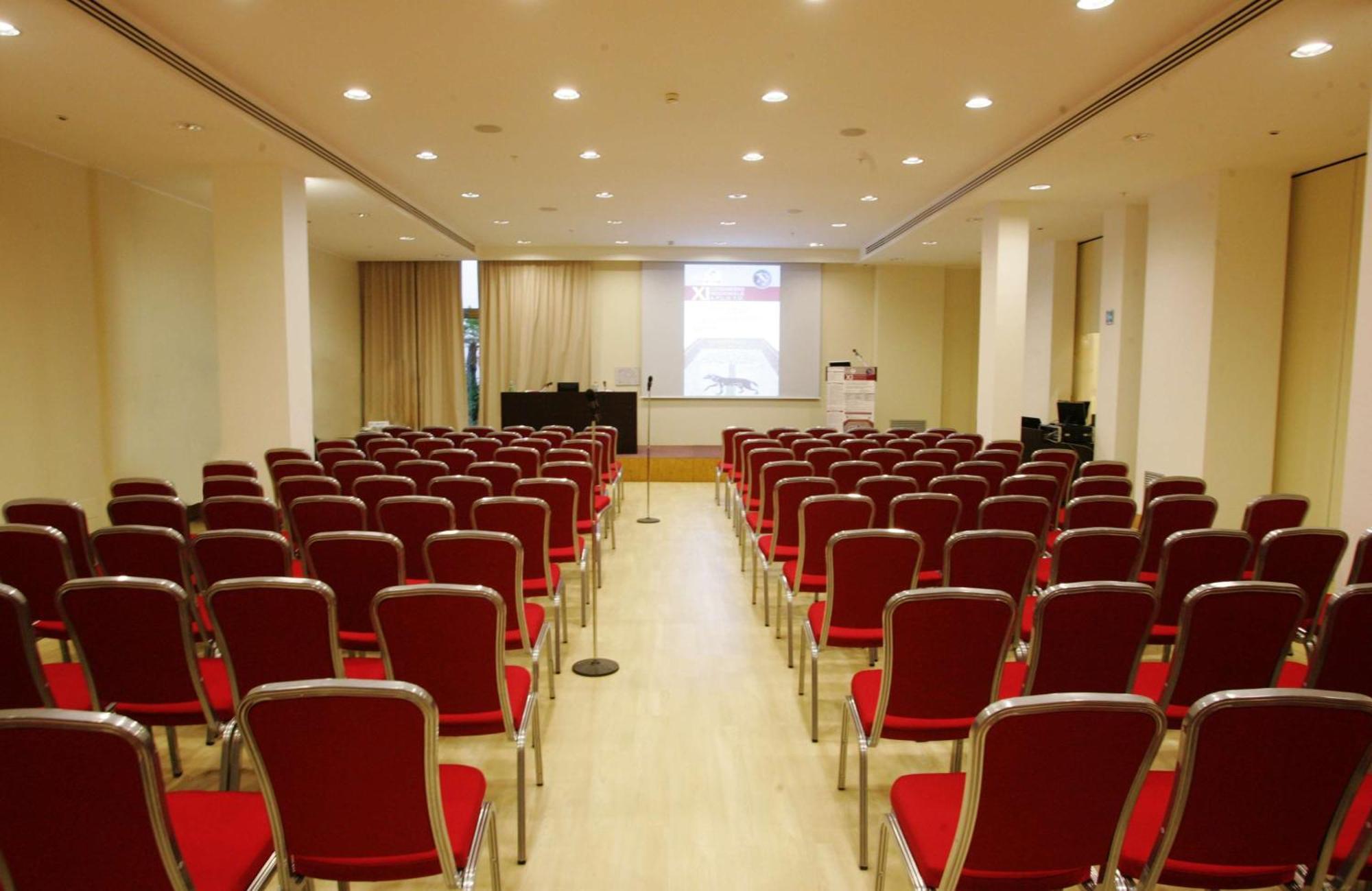 Hilton Garden Inn Lecce Esterno foto