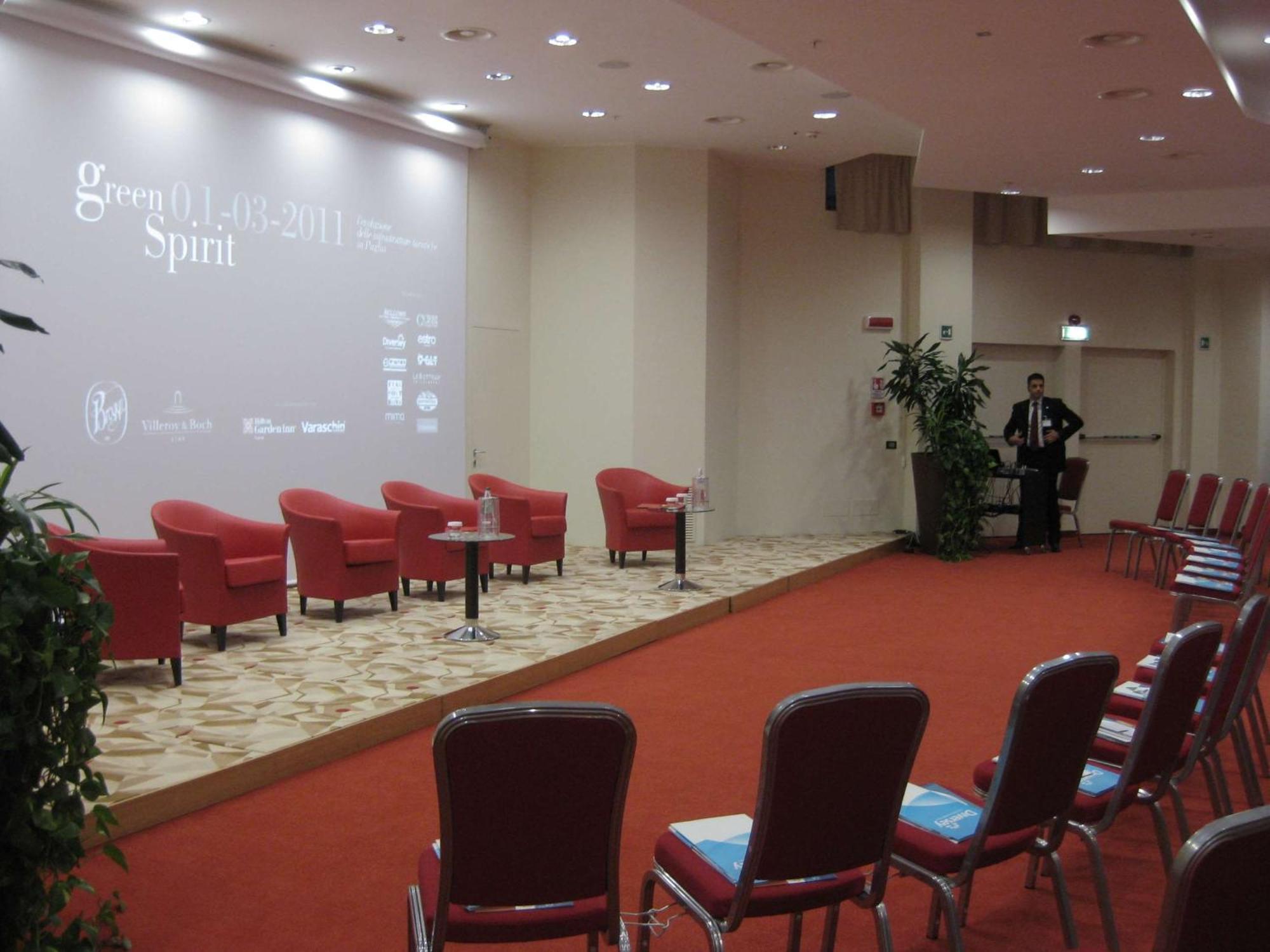 Hilton Garden Inn Lecce Esterno foto