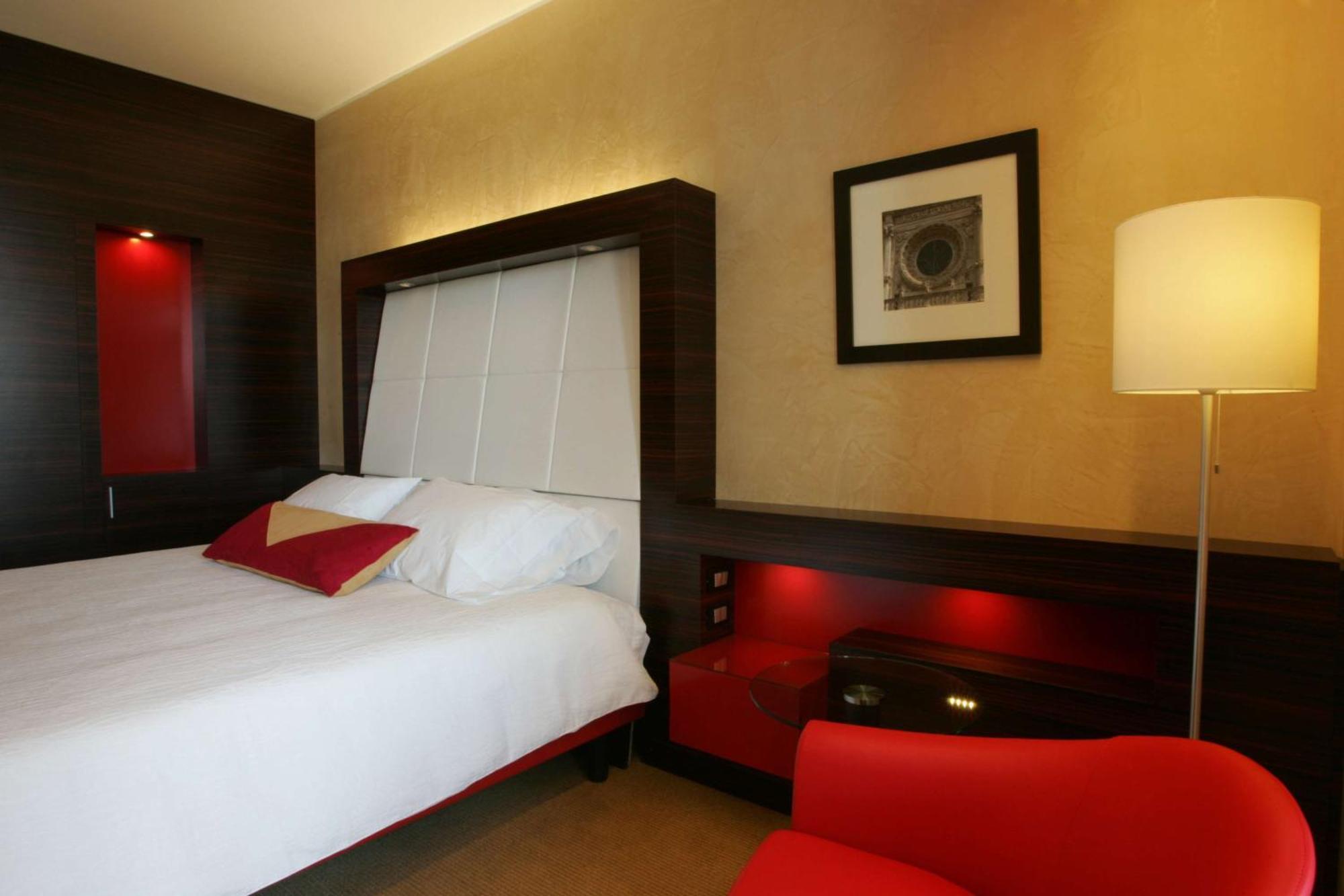 Hilton Garden Inn Lecce Esterno foto