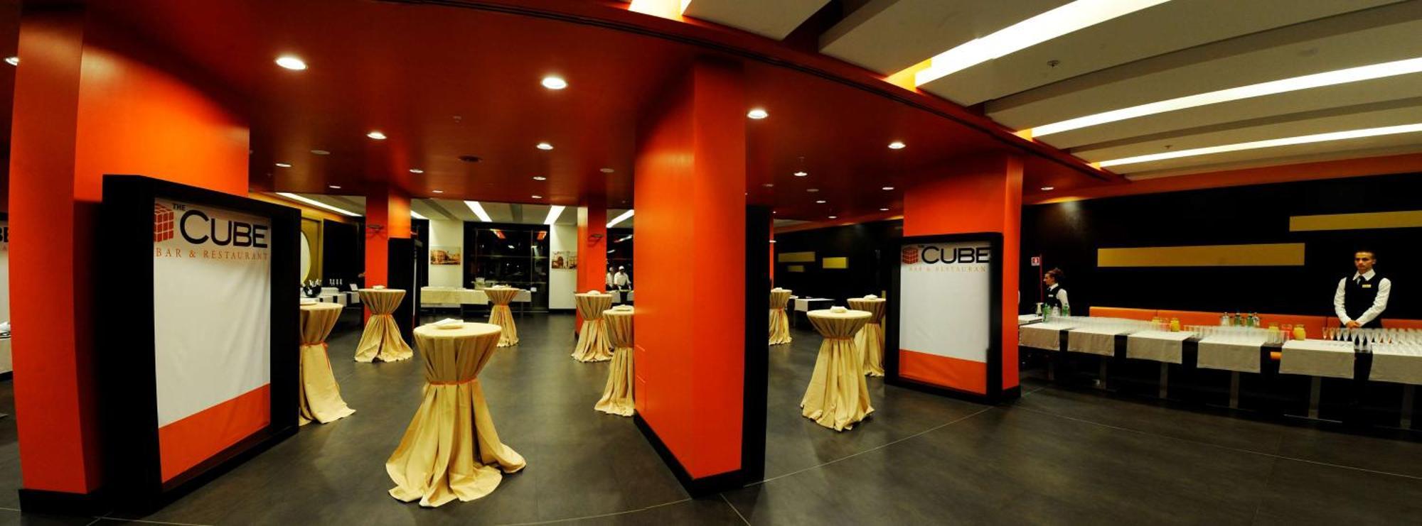 Hilton Garden Inn Lecce Esterno foto