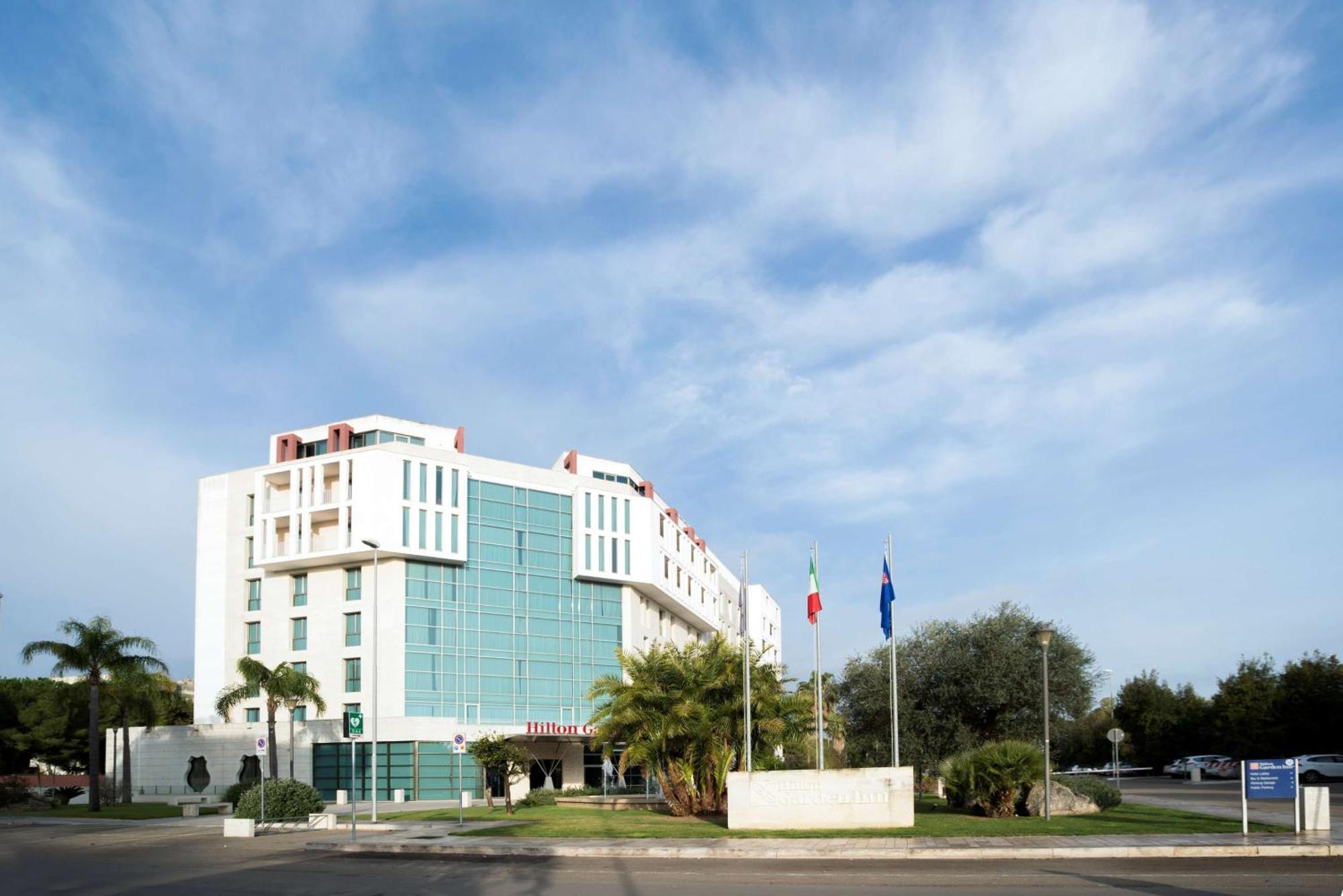 Hilton Garden Inn Lecce Esterno foto